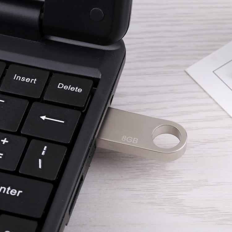 Металлический USB 2.0 флеш-диск 8 ГБ