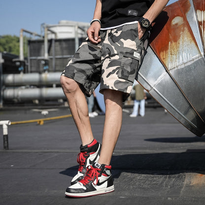 Summer Men Thin and Loose Fitting Casual Beach Shorts